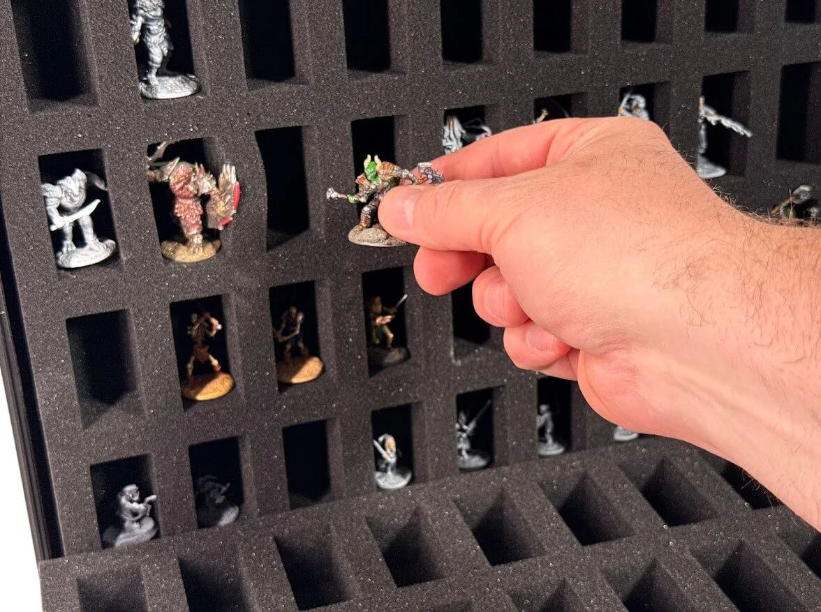 80-Slot EVORETRO Miniature Storage Case with Customizable Foam - Image 10