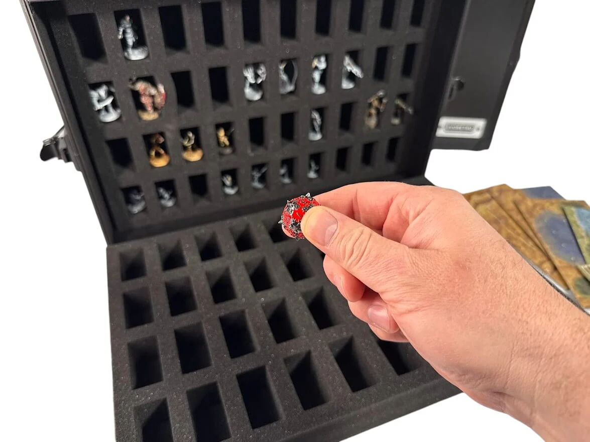 80-Slot EVORETRO Miniature Storage Case with Customizable Foam - Image 11